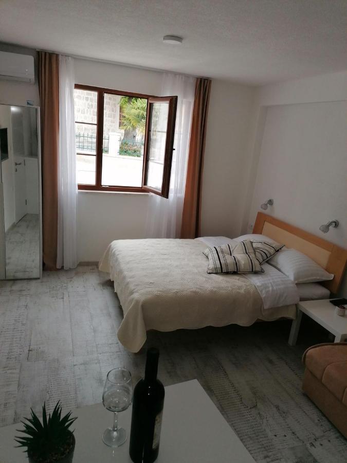 Vila Mira Trebinje Eksteriør billede